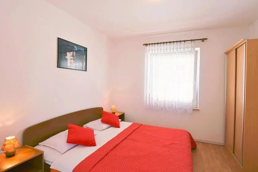 Apartment In Porec With Balcony, Wifi 819-4 0*,