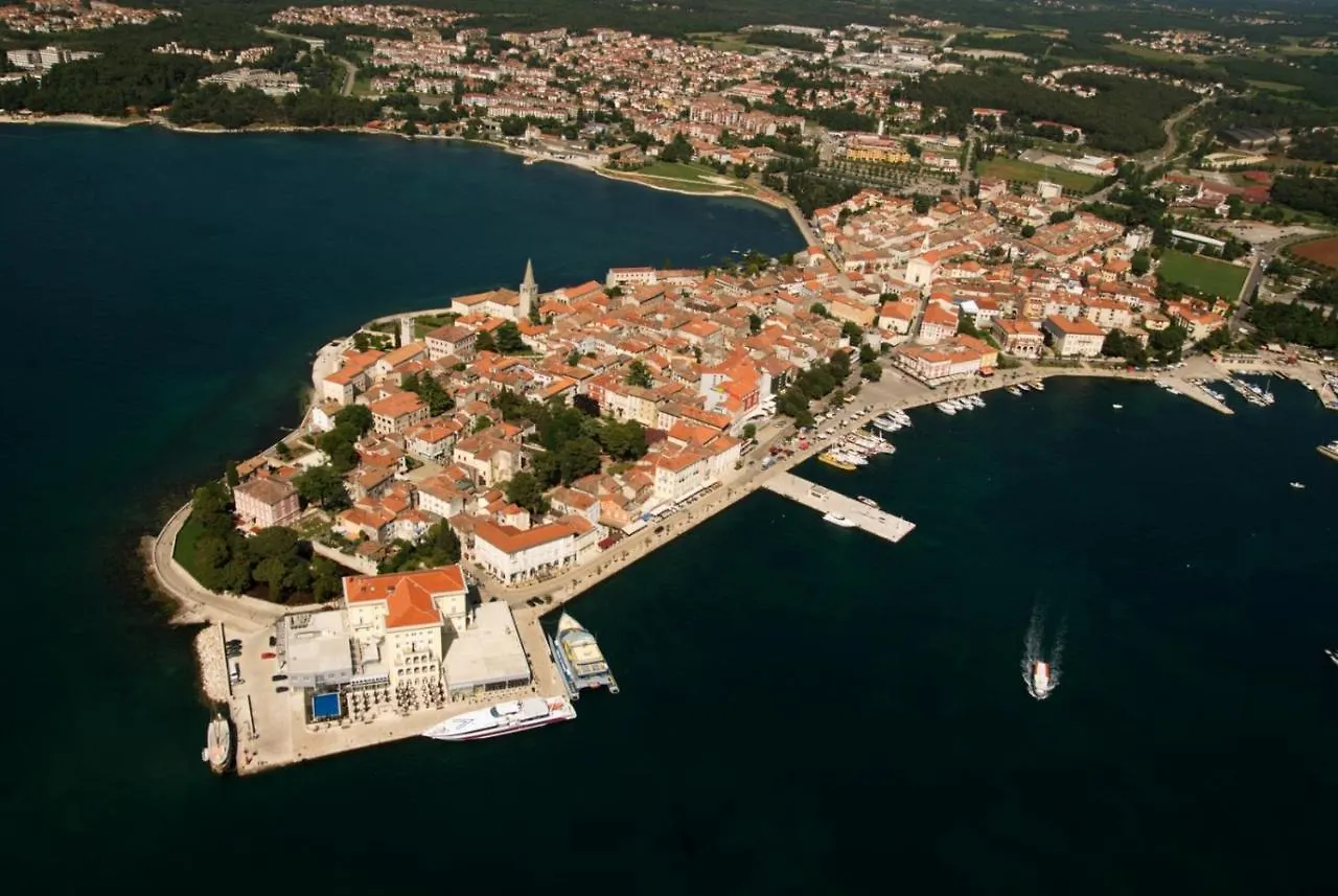 Apartment In Porec With Balcony, Wifi 819-4